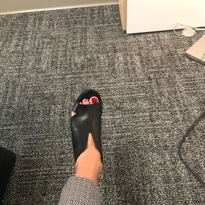 Meet your Posher, Crystal